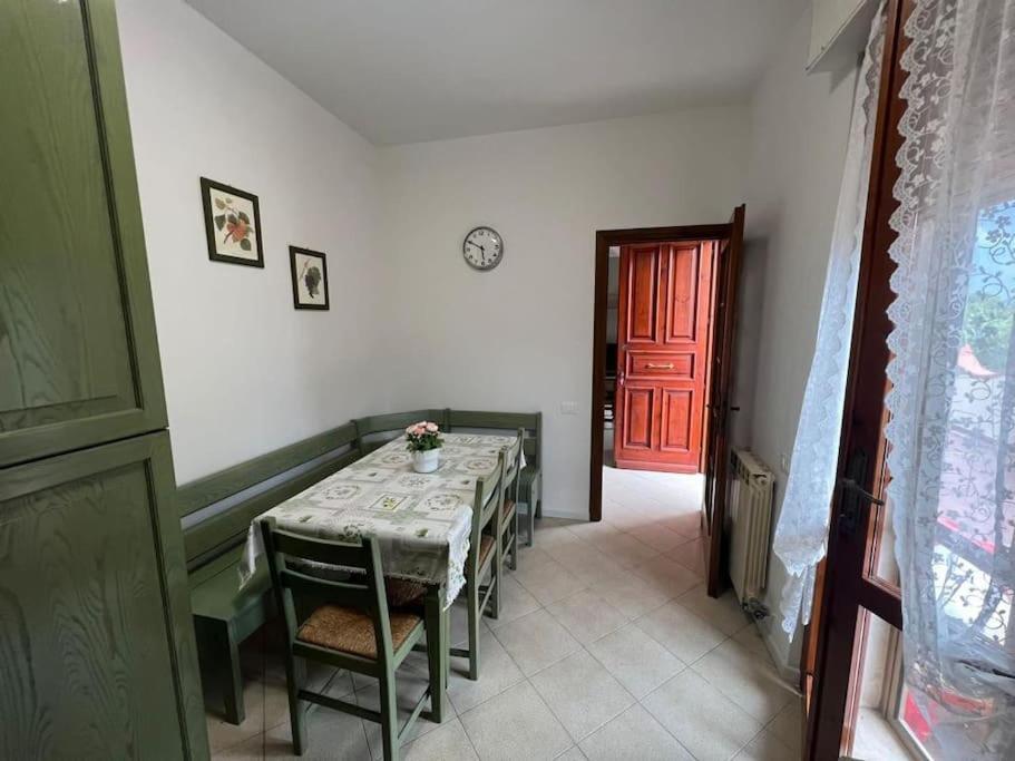 Appartamento Sunflower Βιαρέτζιο Εξωτερικό φωτογραφία